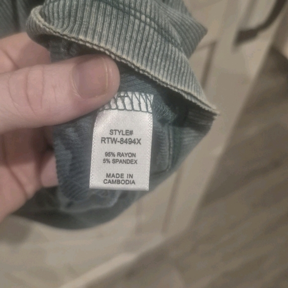 Zenana Outfitters Mineral-Wash Pocket Tee in Sage - Picture 5 of 5